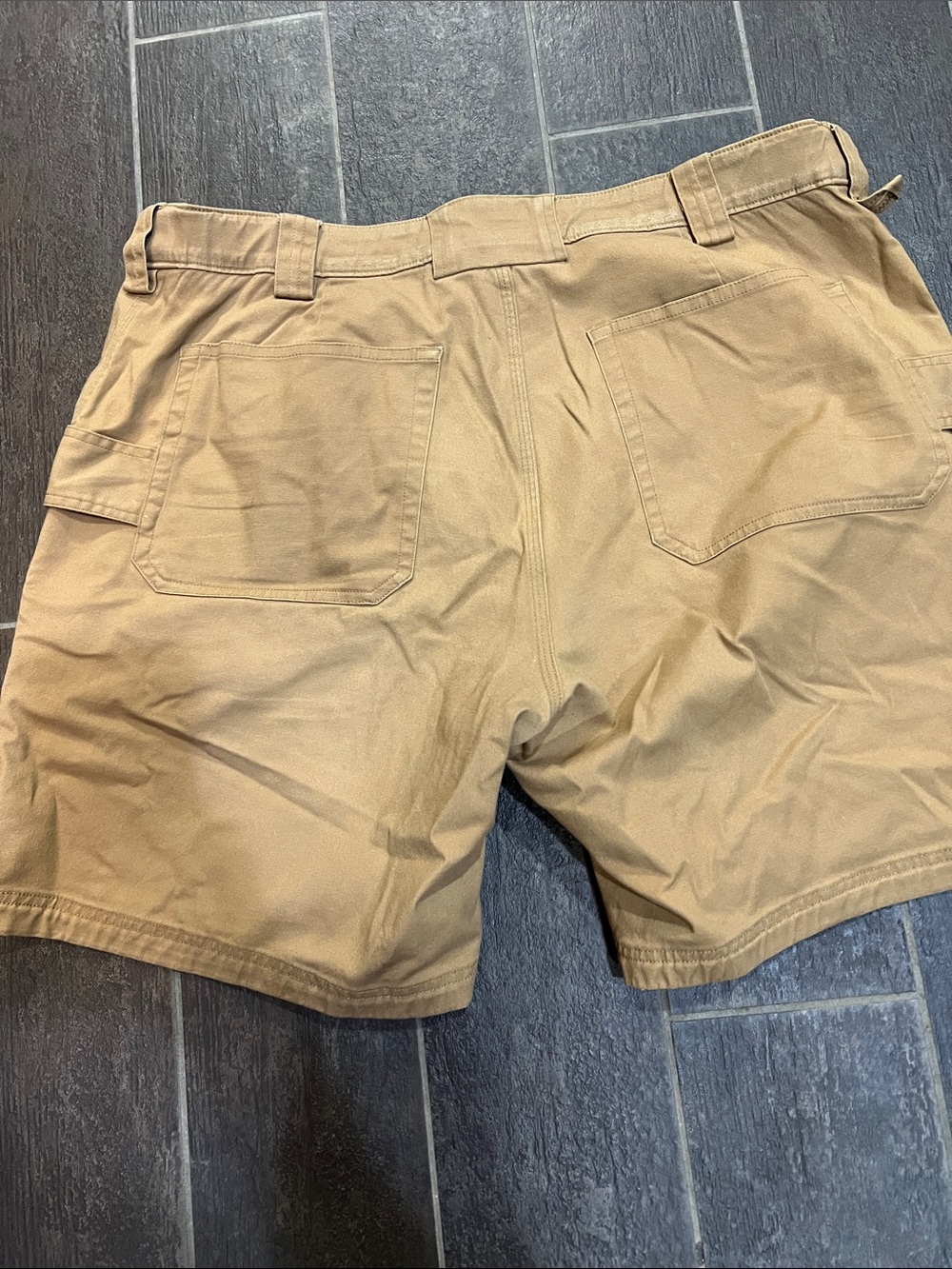 Duluth Trading Co Tan Cargo Work Shorts with Multiple Pockets - Picture 3 of 5